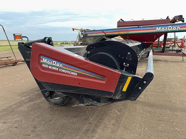 Image of MacDon 5020 equipment image 1