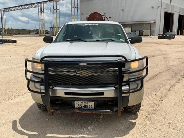 Image of Chevrolet 3500HD equipment image 1