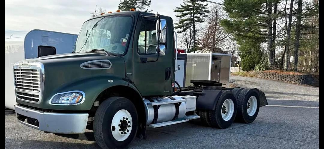 Image of Freightliner M2 Primary Image
