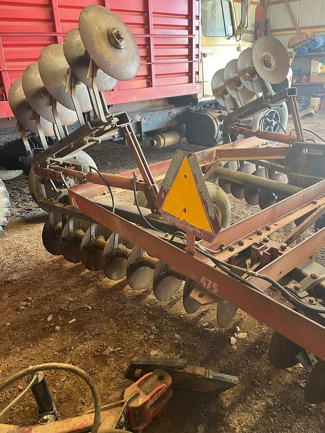 Image of Case IH 475 equipment image 4