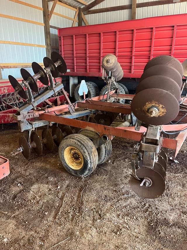 Image of Case IH 475 equipment image 3