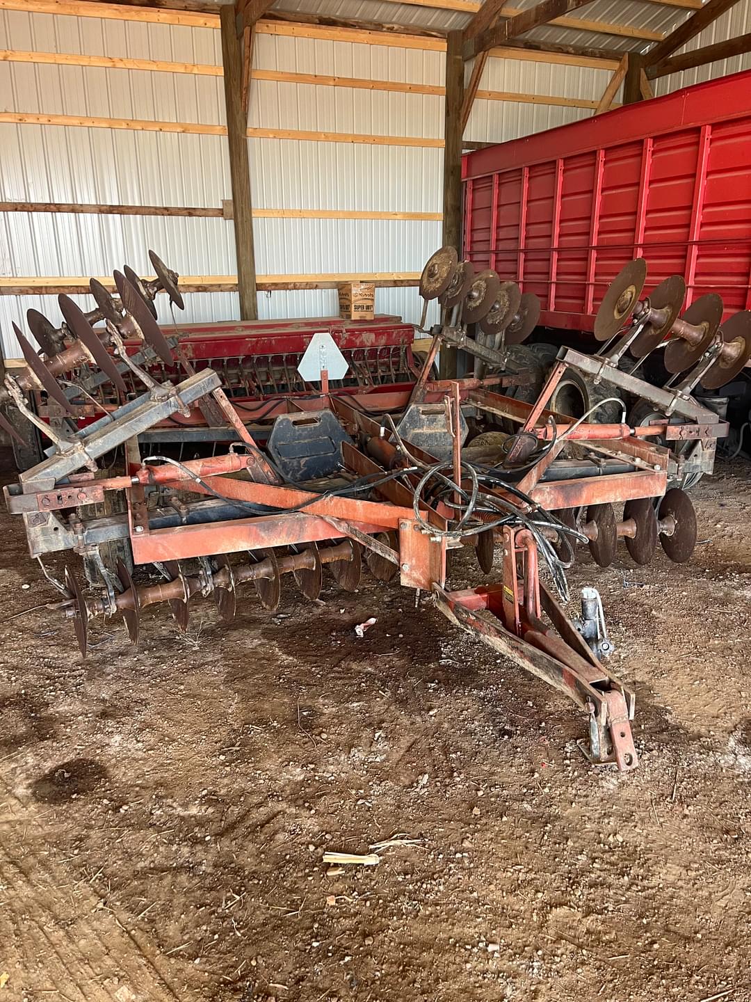Image of Case IH 475 Primary image