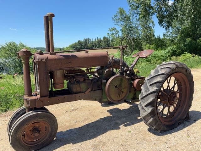 Image of John Deere G equipment image 1