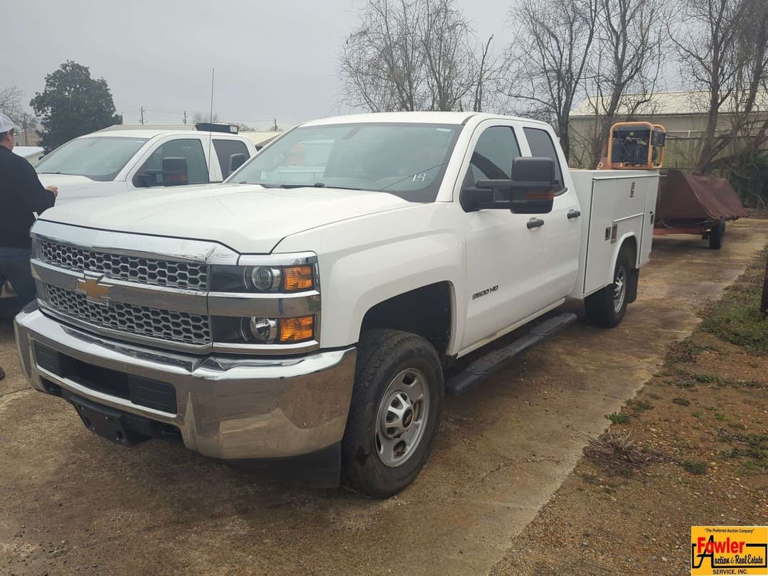 Image of Chevrolet 2500 Primary image