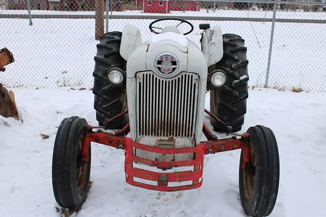 Image of Ford 800 equipment image 1