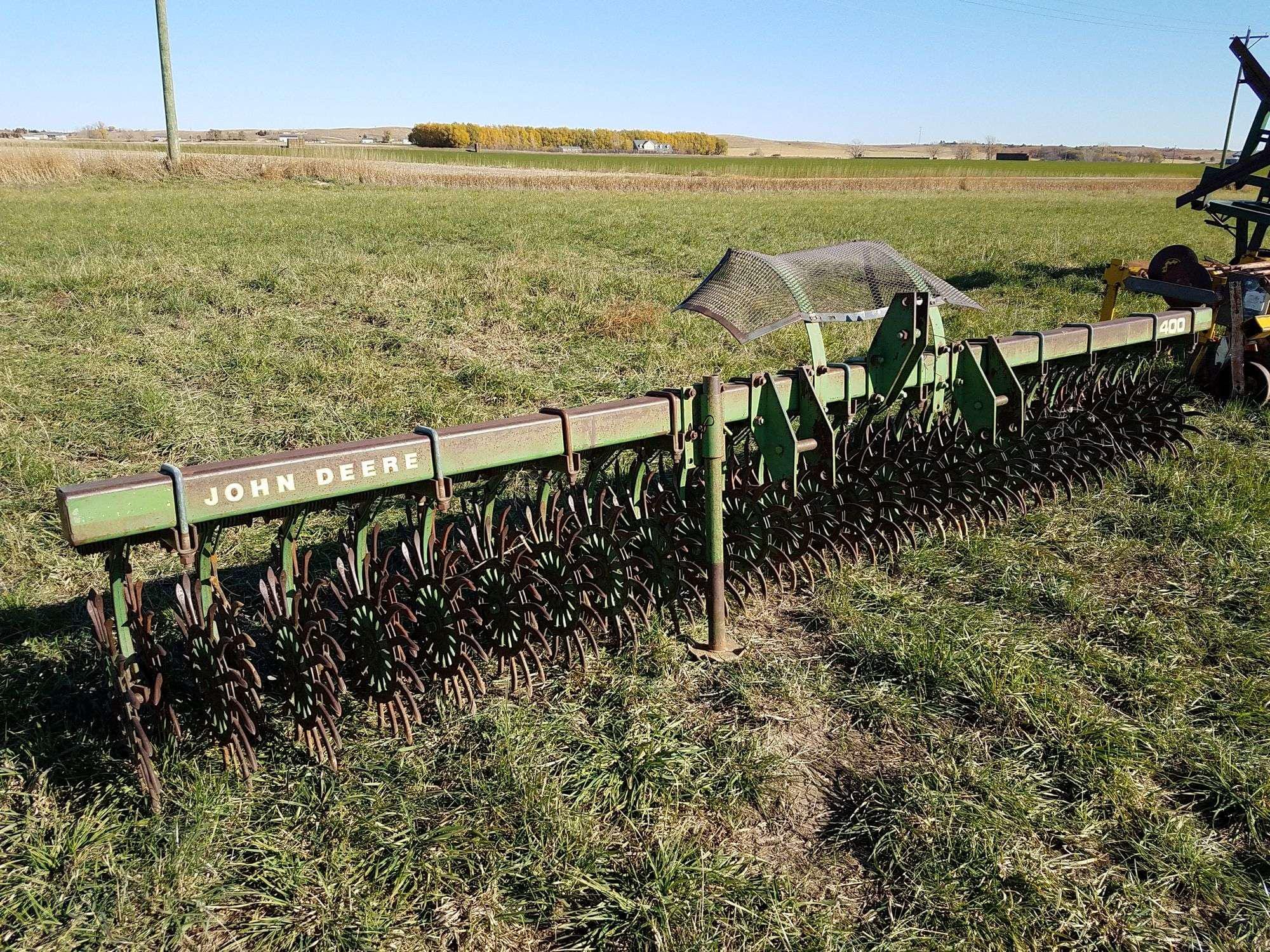 Main image John Deere 400