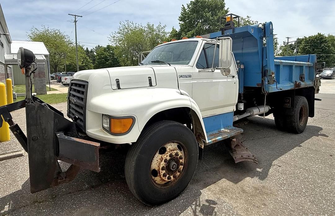 Image of Ford F-SERIES Primary image