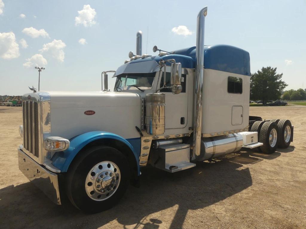 Image of Peterbilt 389K Primary image