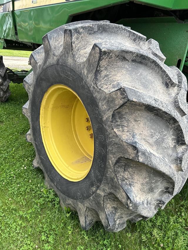 Image of John Deere 9500 equipment image 3