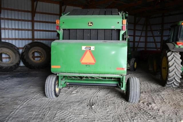 Image of John Deere 567 MegaWide equipment image 3