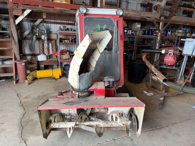 Image of Toro Groundsmaster 345 equipment image 1