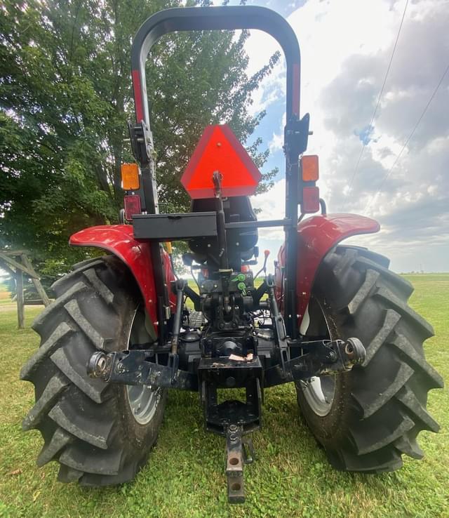Image of Case IH Farmall 50A equipment image 3