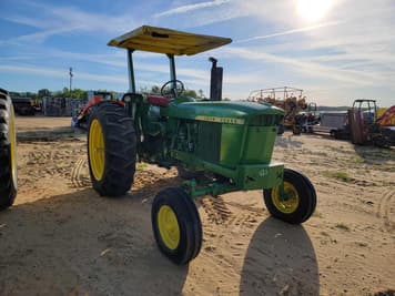 Main image John Deere 3020