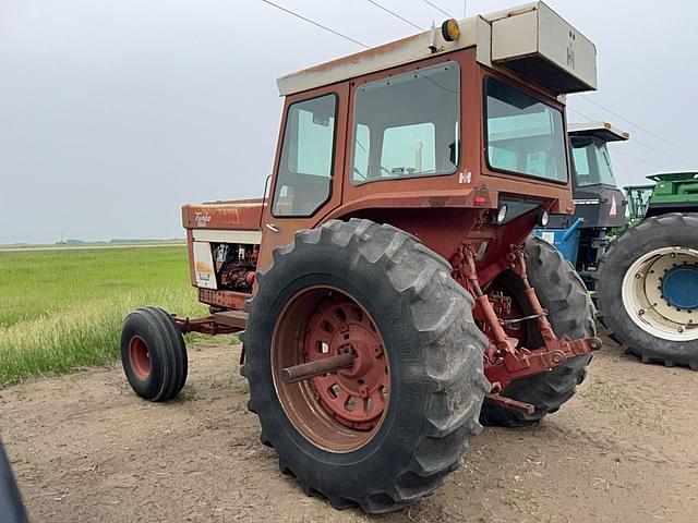 Image of International Harvester 1466 equipment image 2