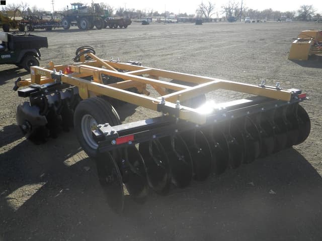 Image of  Industrias America R2424 equipment image 2