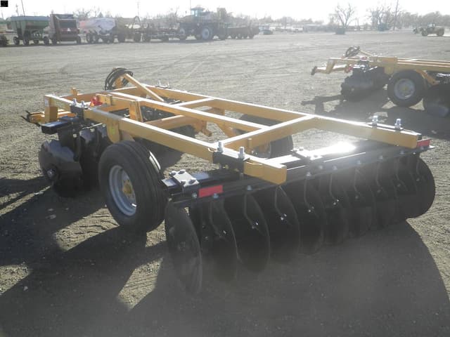 Image of  Industrias America 2420 equipment image 2