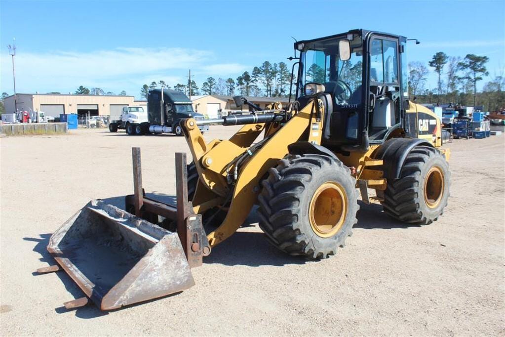 Main image Caterpillar 908