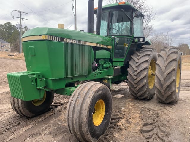Image of John Deere 4840 equipment image 1