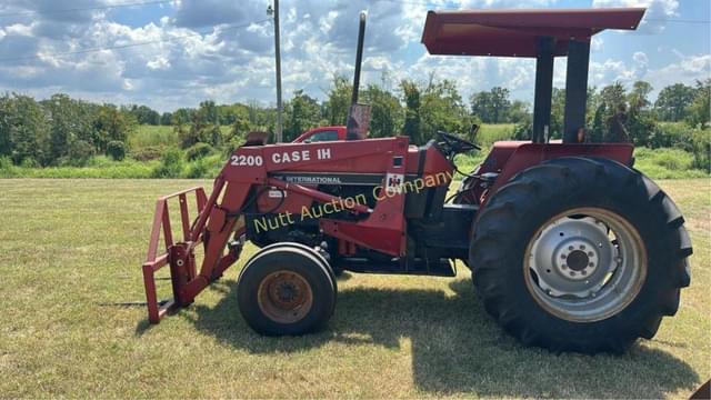 Image of Case IH 595 equipment image 3