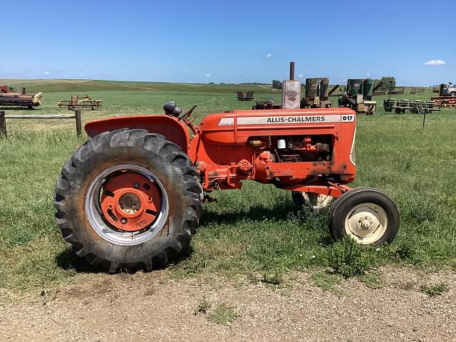 Image of Allis Chalmers D17 equipment image 2