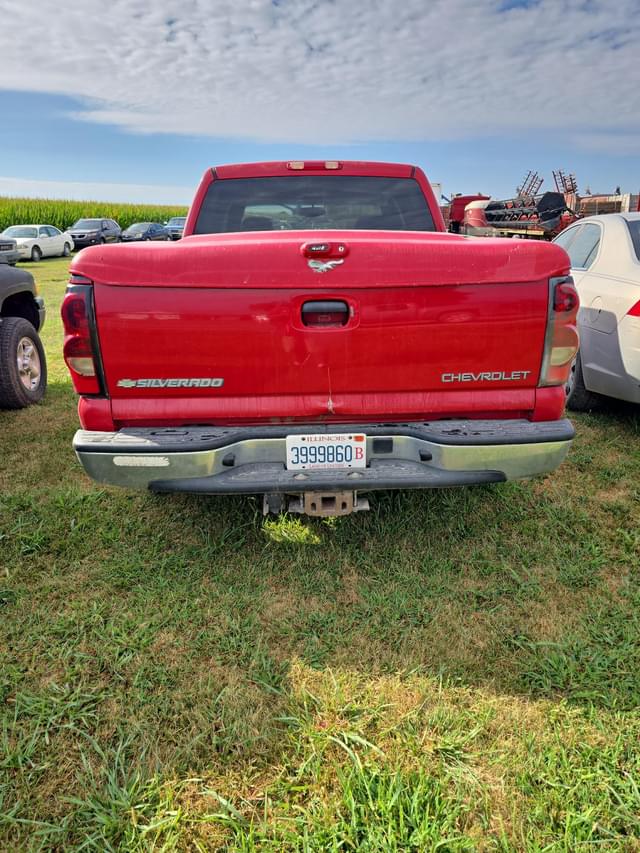 Image of Chevrolet 1500 equipment image 4
