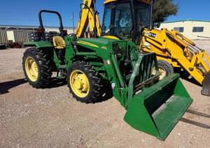 John Deere 5045E Image