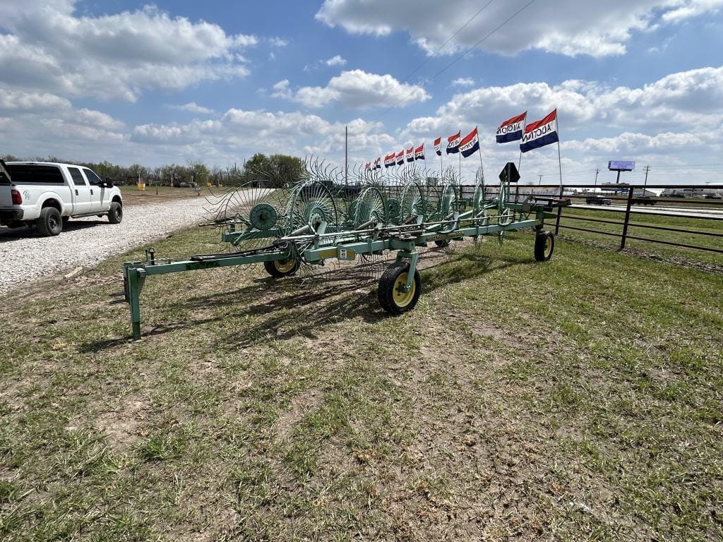 Main image John Deere 704