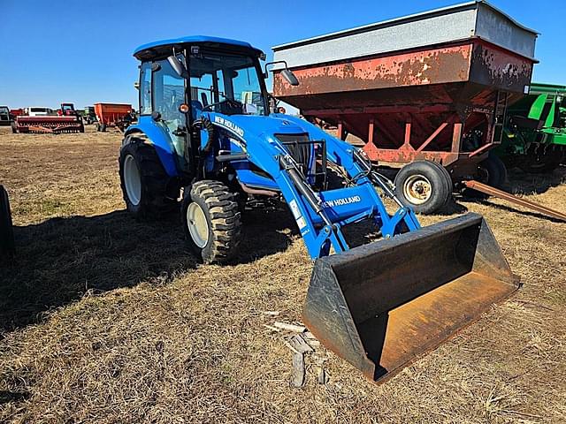 Image of New Holland Boomer 47 equipment image 1