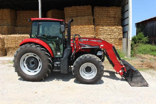 Image of Case IH Farmall 100C equipment image 1