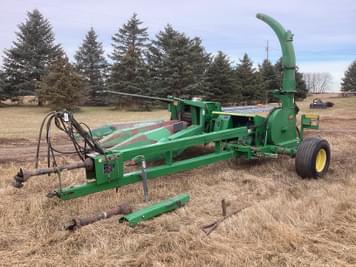 Main image John Deere 3975