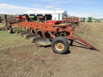 Main image Melroe 911