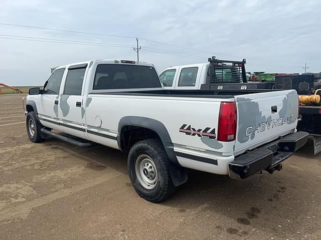 Image of Chevrolet 3500 equipment image 1
