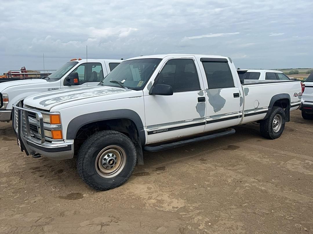 Image of Chevrolet 3500 Primary image
