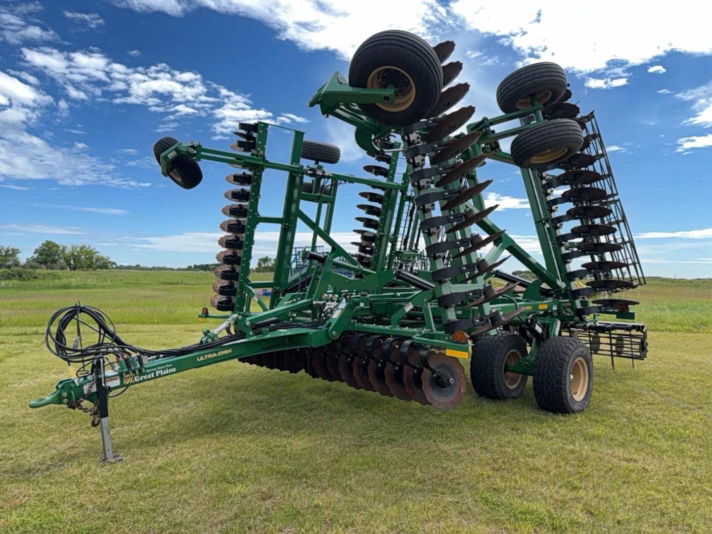 Great Plains UD3300 Equipment Image0
