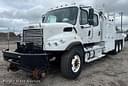 2012 Freightliner Business Class M2 Image