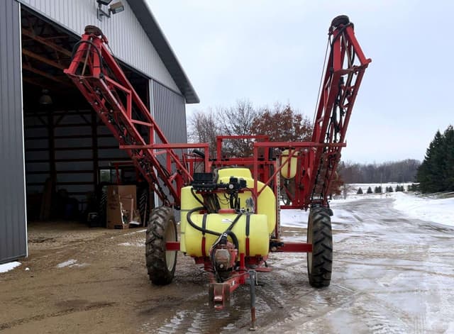 Image of Hardi NAV1000 equipment image 2