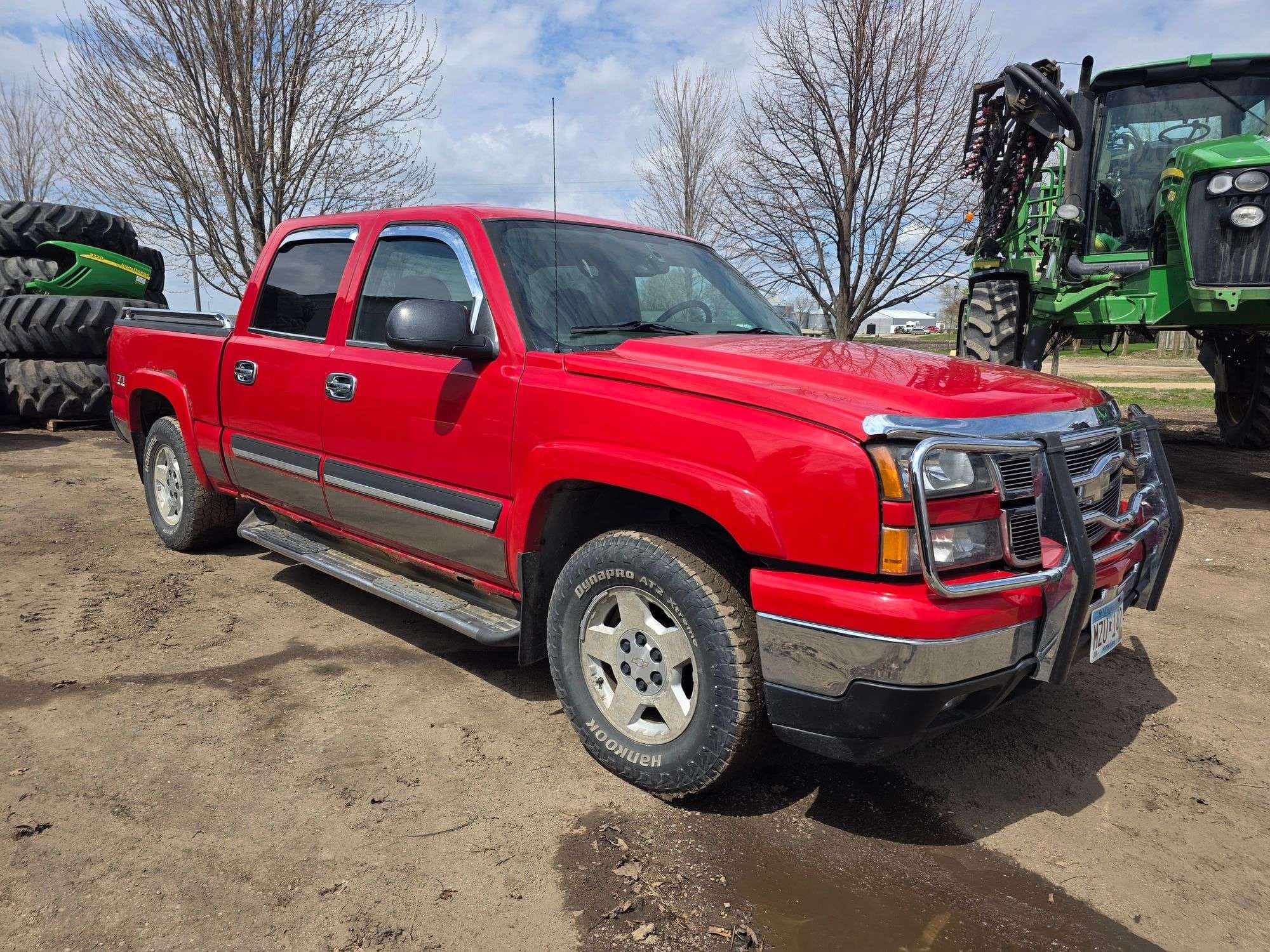 2006 Chevrolet 1500 Equipment Image0