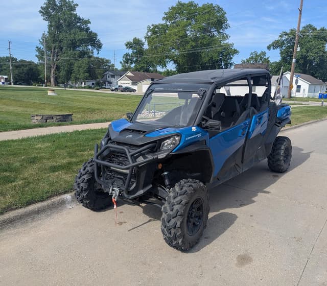Image of Can-Am Commander 1000R XT equipment image 3