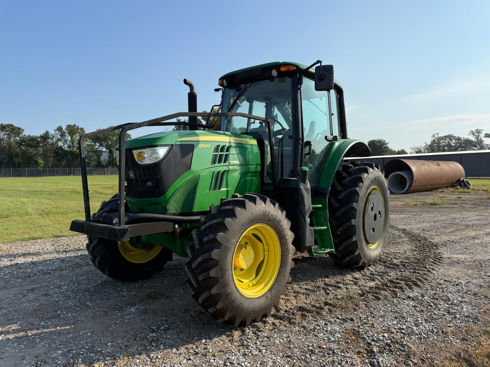 2017 John Deere 6110M Equipment Image0