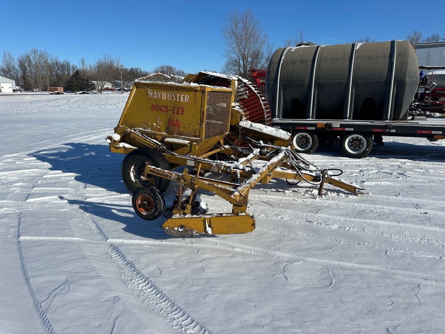 Haybuster L-106 Equipment Image0