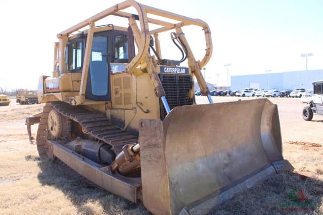 Image of Caterpillar D6RXL equipment image 1
