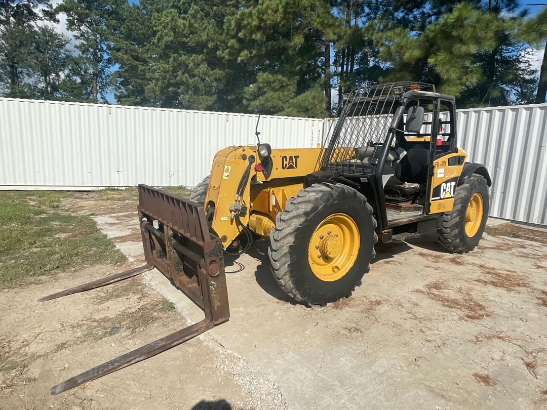 Image of Caterpillar TH330B Primary image