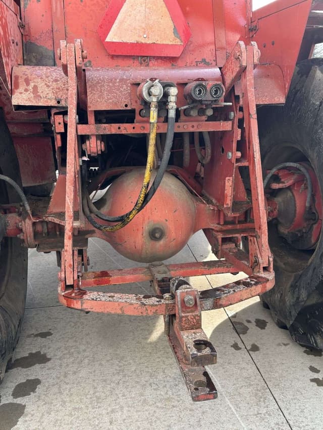 Image of International Harvester 4166 equipment image 4