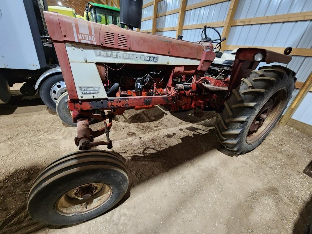 Main image International Harvester Hydro 70