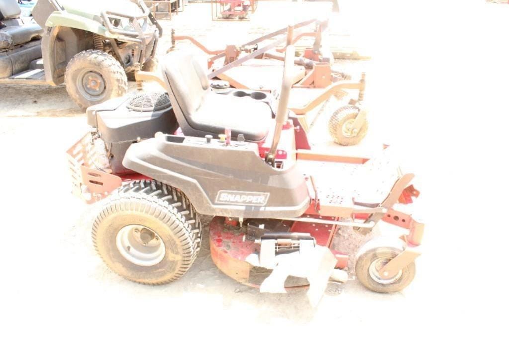 Snapper 360Z Equipment Image0