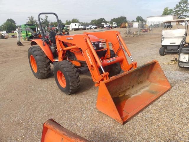Image of Kubota M7060HD equipment image 1
