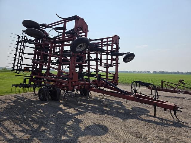Image of Case IH Tigermate II equipment image 2