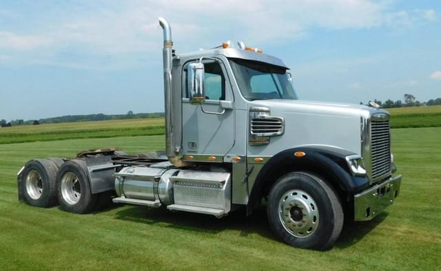 Image of Freightliner Coronado equipment image 1