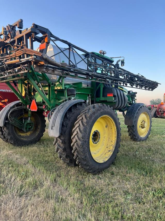 Image of John Deere 4830 equipment image 3