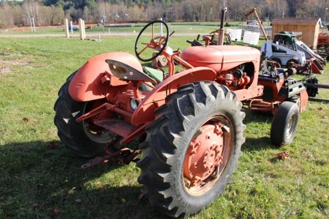 Image of Allis Chalmers WD45 equipment image 2